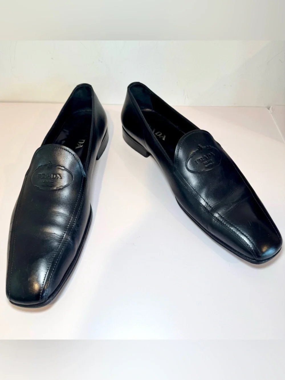 Prada Black Leather Logo Embossed Men’s Slip On Loafers, Sz 8.5